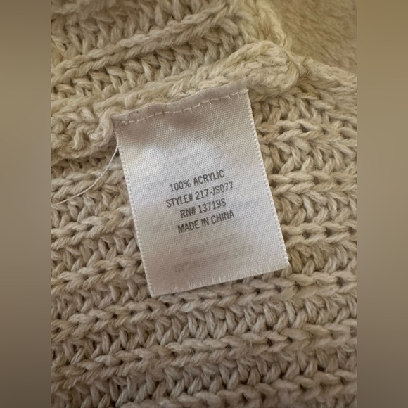 Alya Cold Shoulder Cream Sweater - Picture 3 of 4